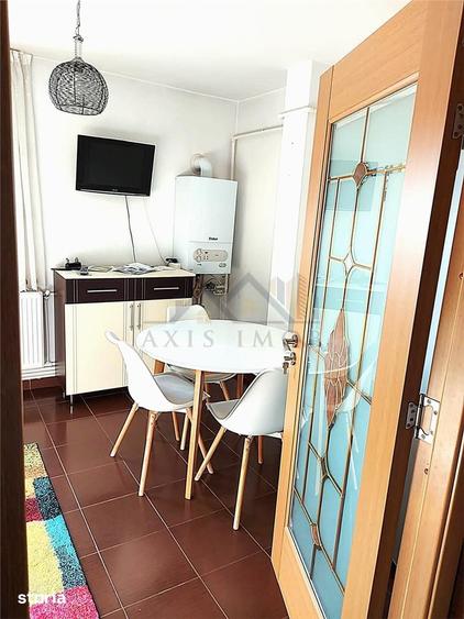 Apartament cu 2 camere semidecomandat în Broșteni