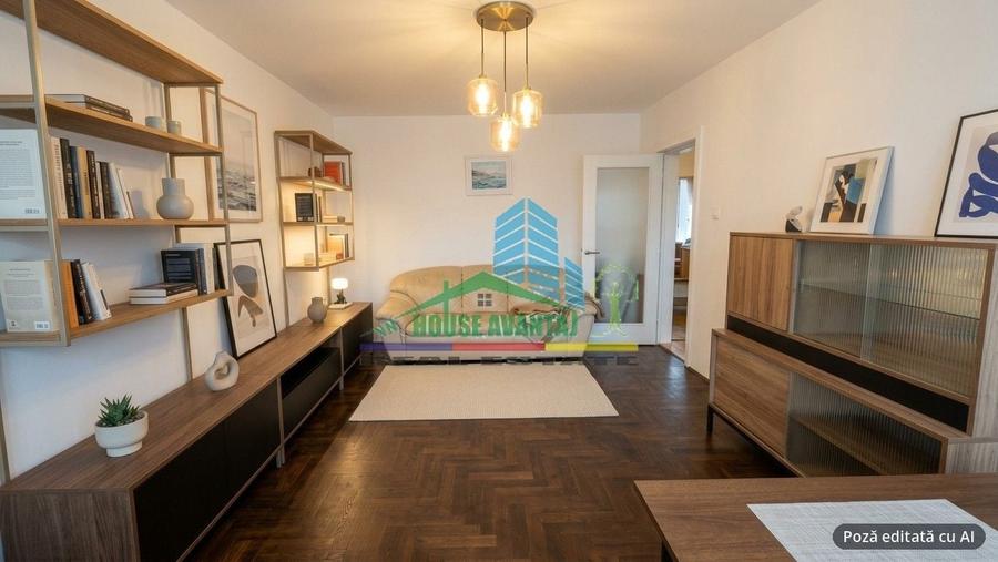 Apartament cu 3 camere decomandat, mobilat în Ultracentral