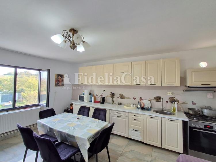 Casă cu 3 camere cu Teren 700 Mp în Rediu