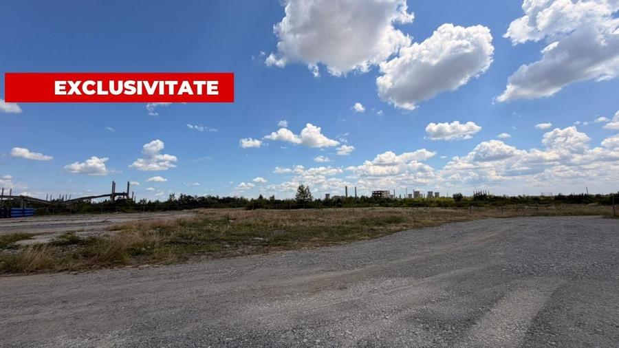 Teren Construcții intravilan de 3288 mp, în Bradu