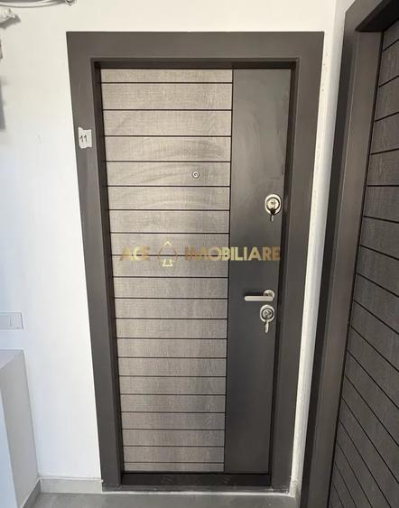 Apartament cu 3 camere decomandat în Dobroești