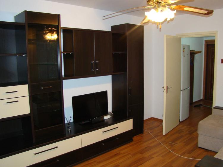 Apartament cu 2 camere semidecomandat în Nord