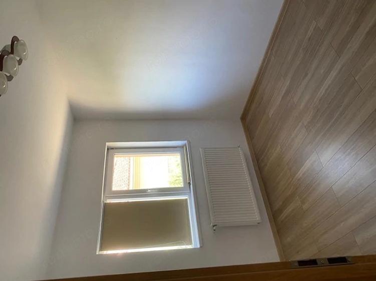 Casă cu 4 camere cu Teren 300 Mp în Dumbrăvița