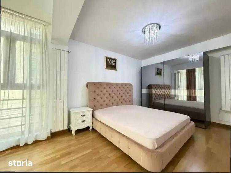 Apartament cu 3 camere în Aviatorilor