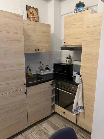 De inchiriat studio45 m2 sector6 - 8