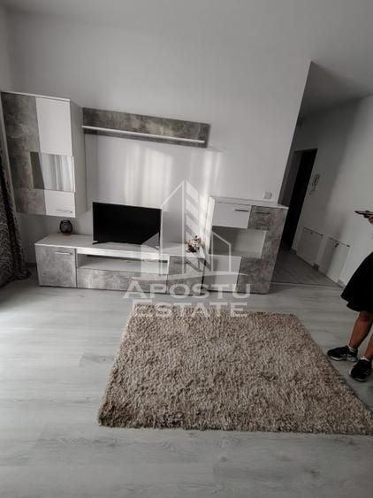Apartament cu 2 camere decomandat în Giroc