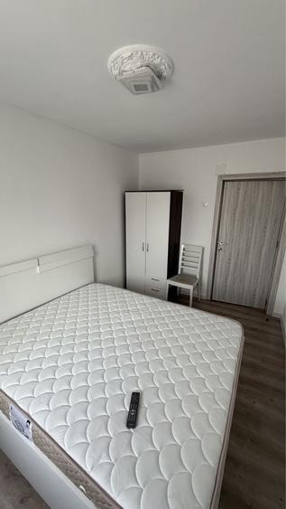 Apartament cu 2 camere decomandat în Obor