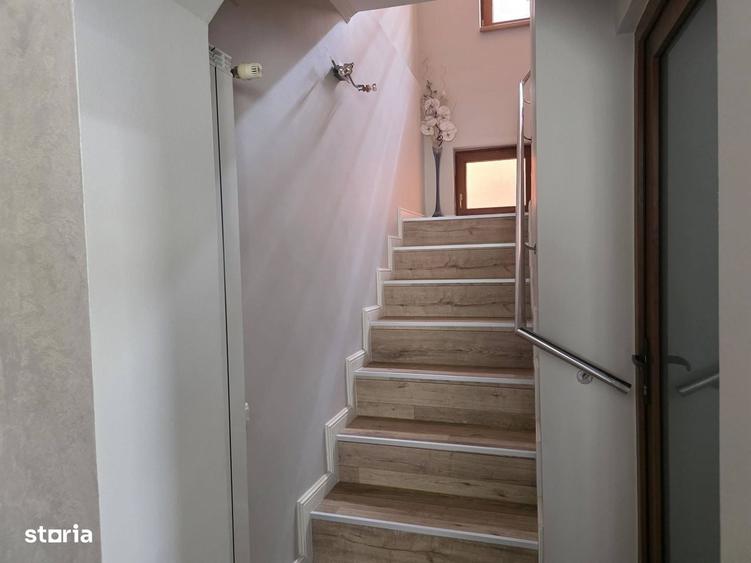 Casă cu 4 camere în Oșorhei