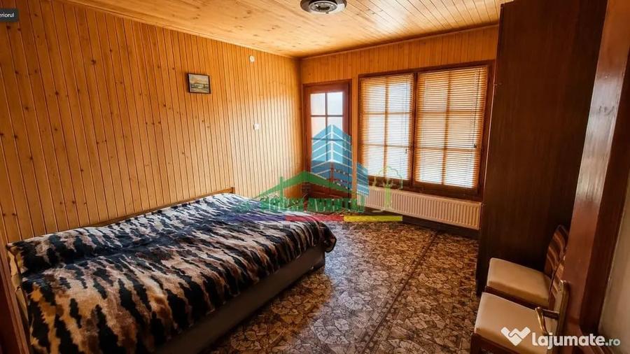 Casă cu 4 camere cu Teren 458 Mp în Lepșa