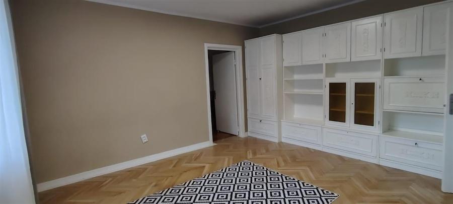 Apartament cu 2 camere semidecomandat în Nufărul