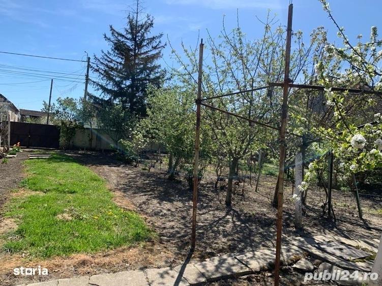 Casă cu 3 camere în Cenei