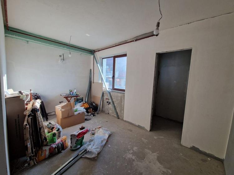 Apartament 3 camere, etaj 1, parcare subterana, boxa, 74 mp, Floresti - 12