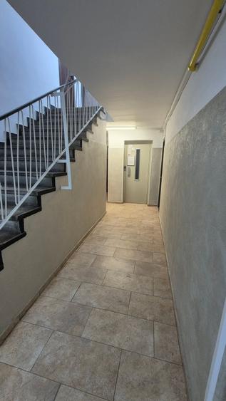 Apartament cu 2 camere decomandat în Lacul Tei