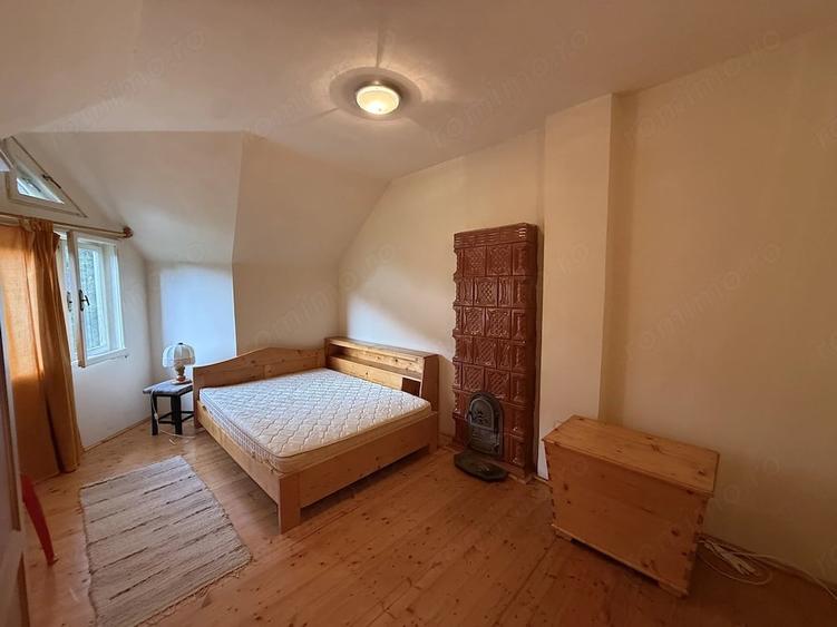 Casă cu 4 camere cu Teren 3174 Mp în Scărișoara