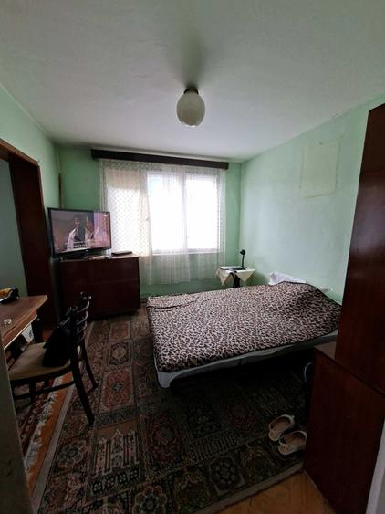 Apartament cu 3 camere decomandat în Ultracentral