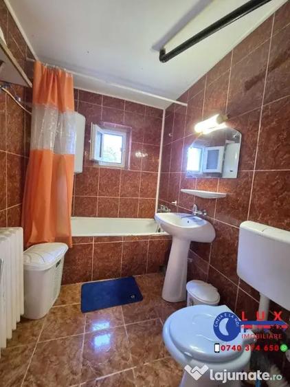 Apartament cu 2 camere decomandat în E3