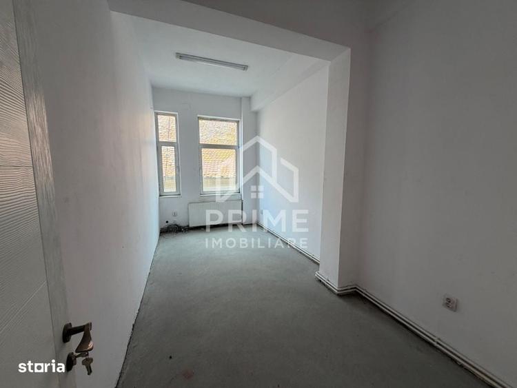 Spațiu comercial, de 265 mp, în Central