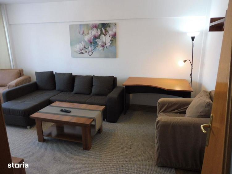 Apartament cu 2 camere decomandat, mobilat în Romană