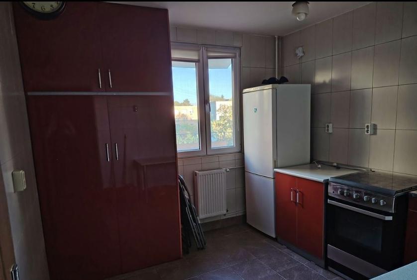 Apartament cu 2 camere decomandat, mobilat în Drumul Taberei