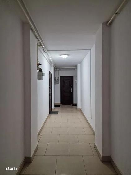Garsonieră decomandată în Universitate