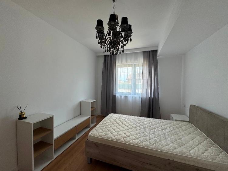 Casă individuală cu 5 camere cu Teren 590 Mp în Corbeanca