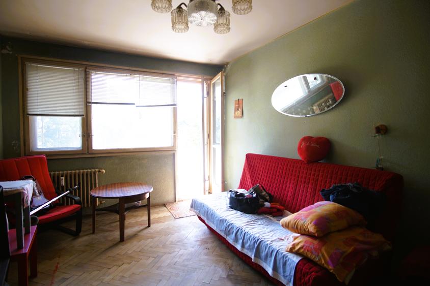 Apartament cu 2 camere semidecomandat în Giulești
