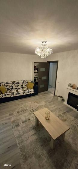 Apartament cu 3 camere decomandat în Negru Vodă