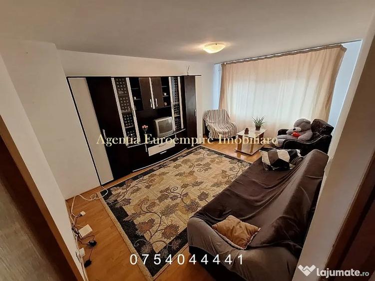 Apartament cu 2 camere decomandat în Capitol