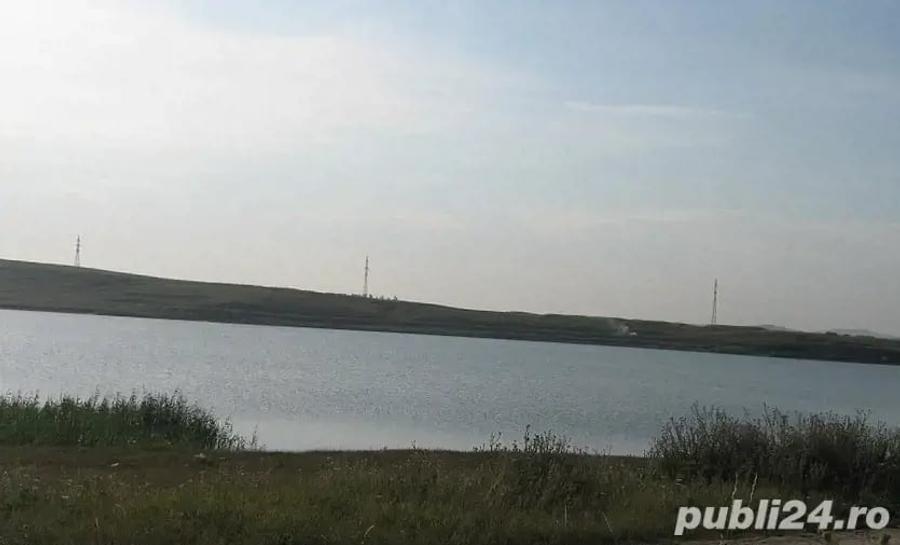 Teren de 780 mp, în Valea Lungă