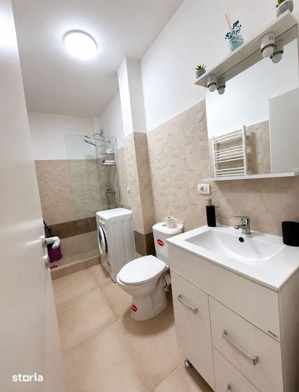 Garsonieră decomandată, mobilată în Sud