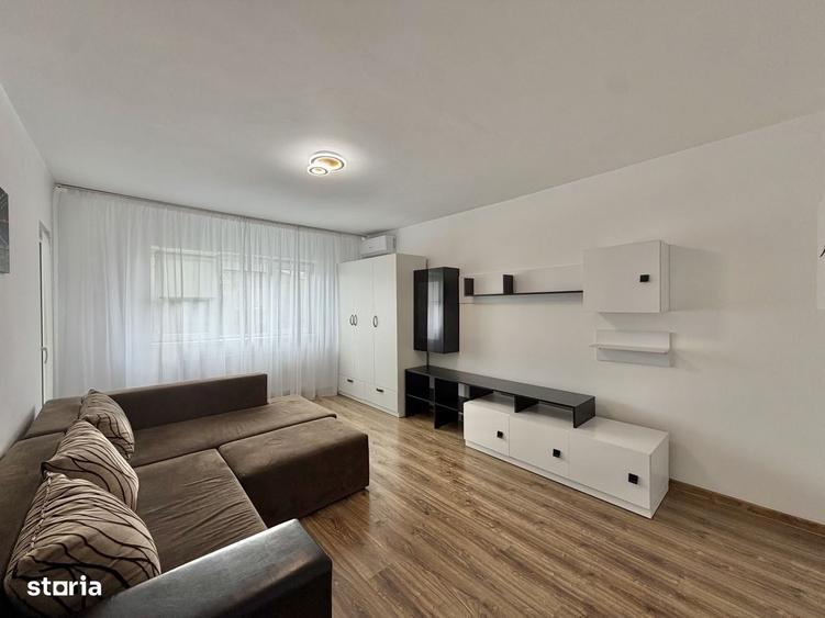 Apartament cu 2 camere decomandat în Soarelui