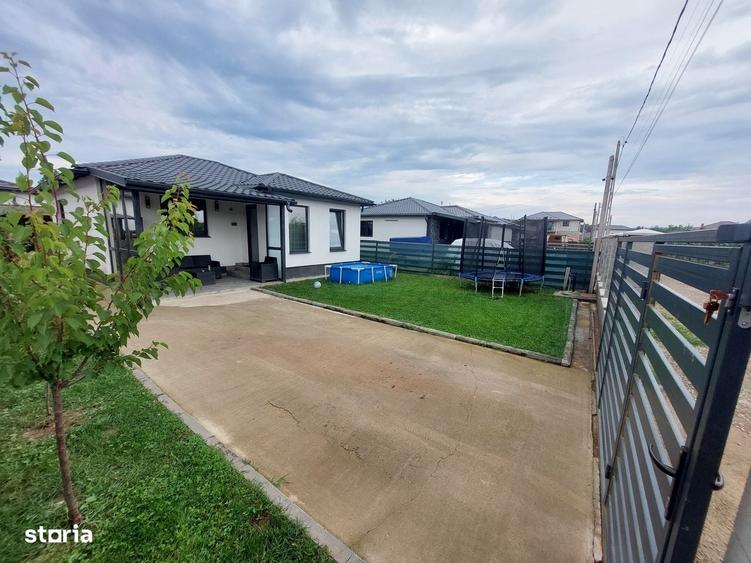 Casă cu 3 camere cu Teren 271 Mp în Central