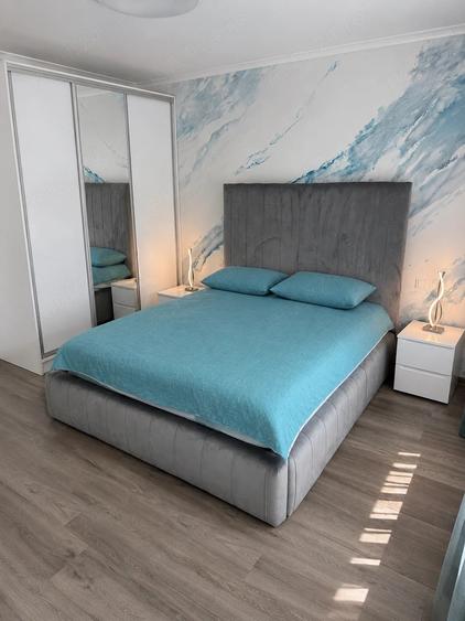 Apartament cu 3 camere decomandat în Exterior Vest