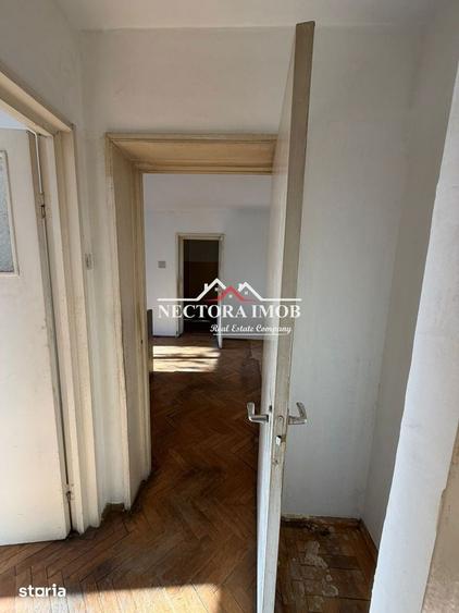 Apartament cu 2 camere semidecomandat în Rogerius