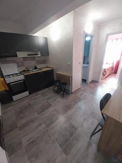 Garsonieră decomandată în Ciupercenii Noi
