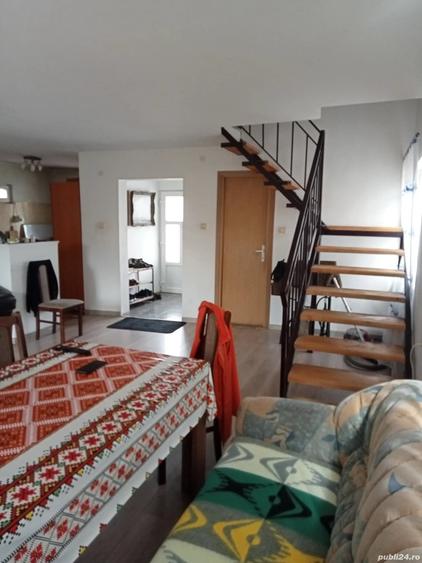 Casă cu 3 camere în Central