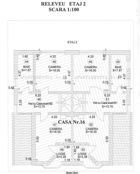 Casă individuală cu 8 camere cu Canalizare în Central