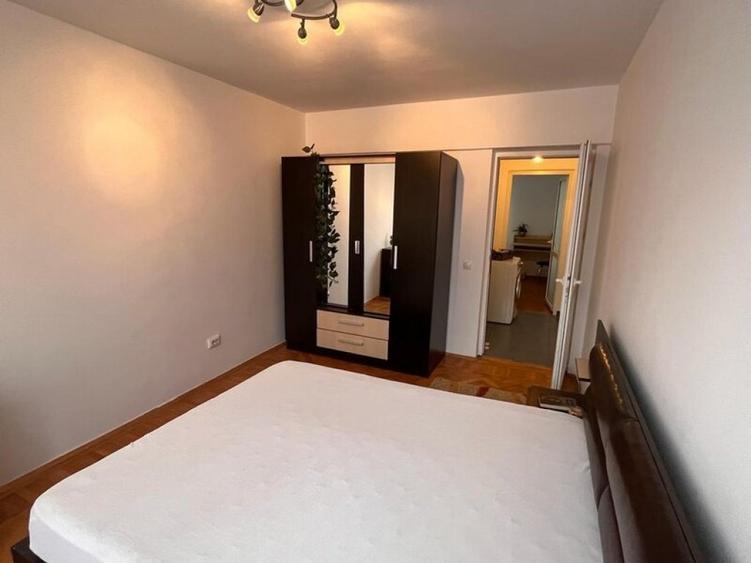 Apartament 3 camere Campia Libertatii - 11