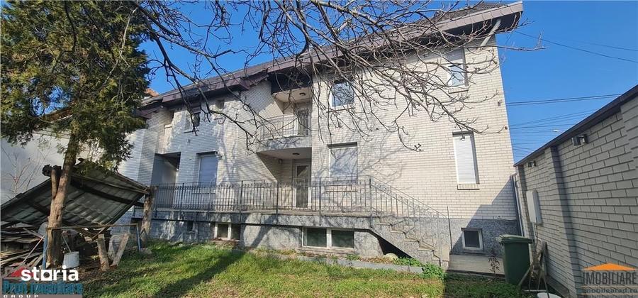 Casă cu 4 camere cu Teren 559 Mp în Bălcescu