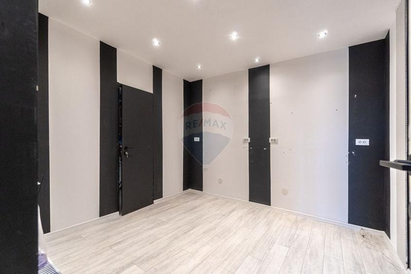 Spațiu comercial, de 47 mp, în Hărmanului