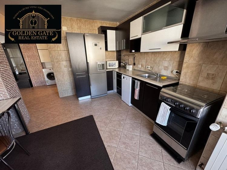 Apartament cu 2 camere semidecomandat, mobilat în Decebal
