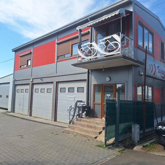 Spațiu comercial, de 200 mp, în Careiului
