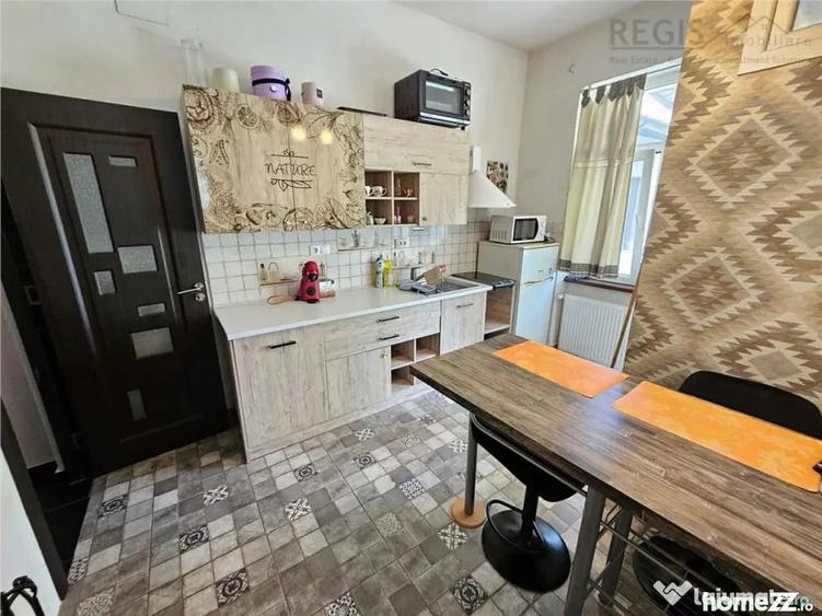 Investitie la cheie in zona centrala! 2 apartamente la casa, - 16