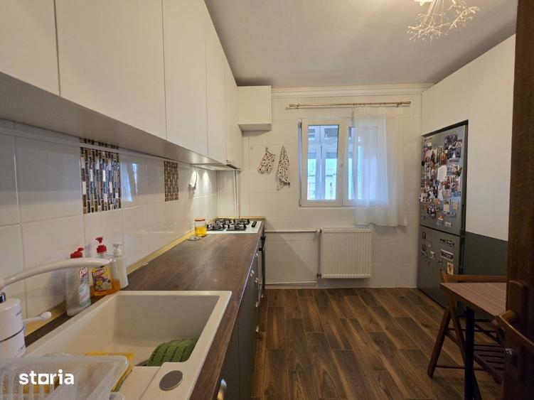 Apartament cu 2 camere în Tei