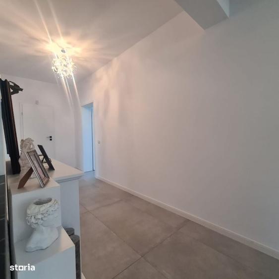 Casă cu 4 camere în Dumbrăveni