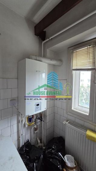 Apartament cu 3 camere decomandat, mobilat în Ultracentral