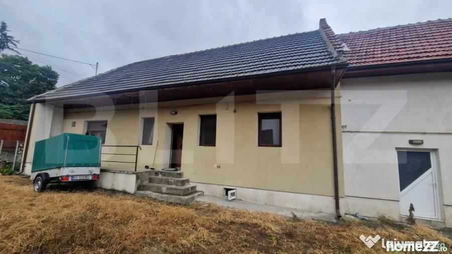 Casă cu 5 camere cu Teren 935 Mp în Central