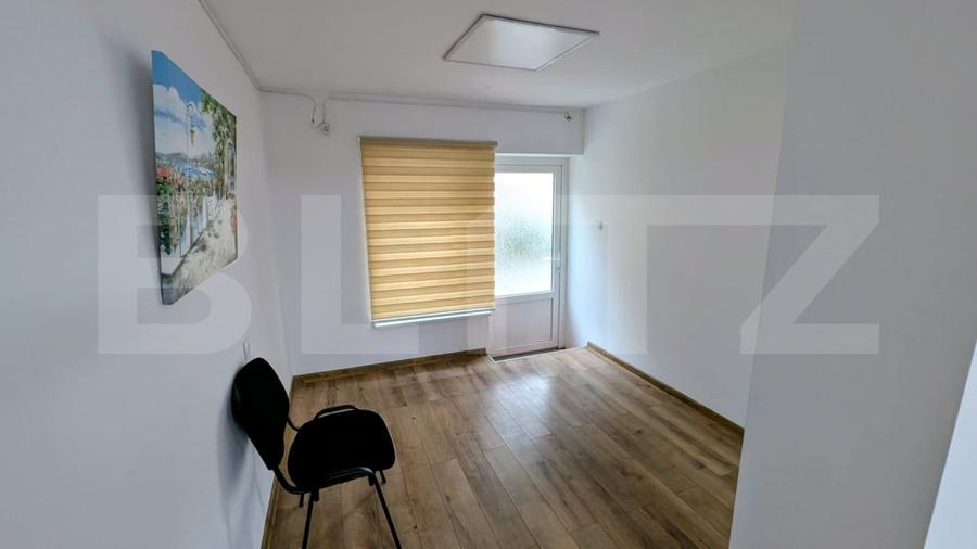 Apartament cu 2 camere semidecomandat în Cetate