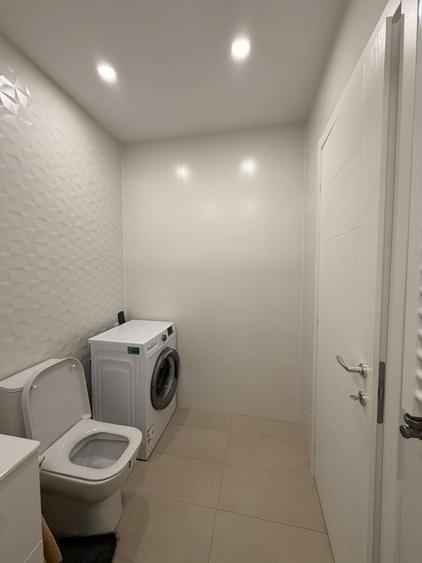 Apartament cu 2 camere decomandat în Titan