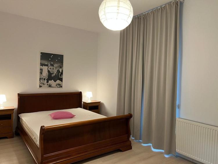 Apartament cu 3 camere decomandat în Floreasca